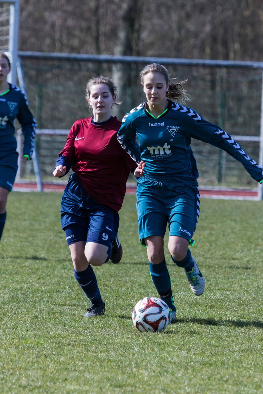 Bild 347 - B-Juniorinnen VfL Oldesloe - Krummesser SV _ Ergebnis: 4:0